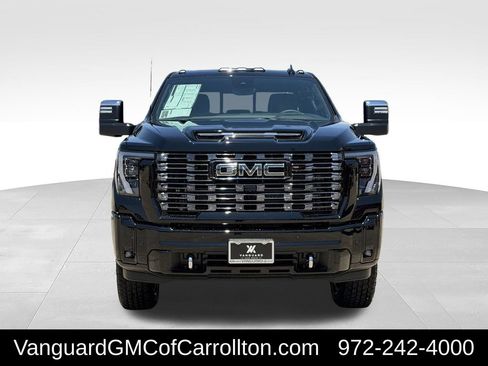 New 2026 GMC Sierra 2500 Denali Ultimate AWD/4WD image 7