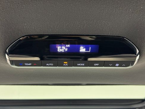 Used 2024 Kia EV9 GT-Line image 36