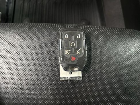 Used 2020 Chevrolet Tahoe Premier AWD/4WD image 41