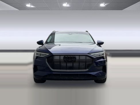 Used 2021 Audi e-tron Premium Plus w/ Premium Plus Package image 5