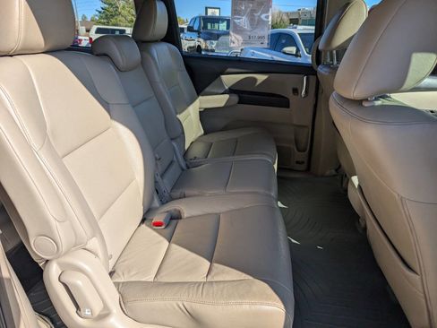 Used 2016 Honda Odyssey Touring image 18