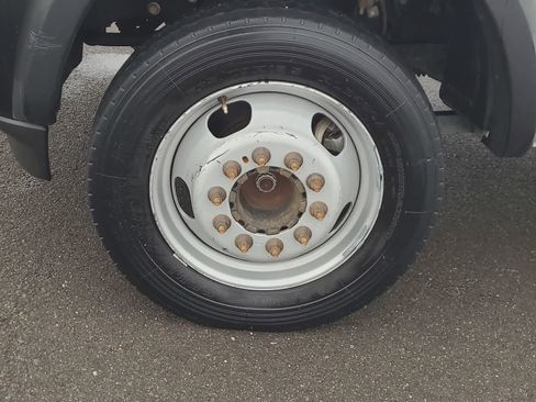 Used 2019 RAM 4500 Tradesman image 16