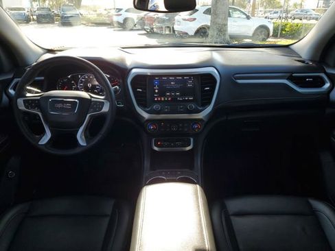 Used 2022 GMC Acadia SLT w/ Elevation Edition image 11