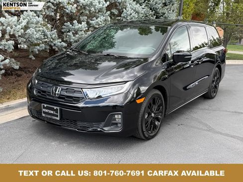 Used 2025 Honda Odyssey Sport-L image 3
