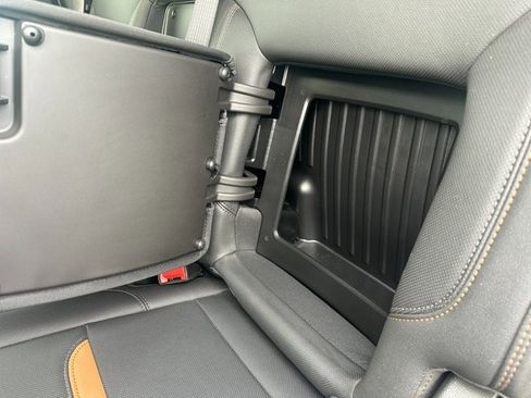 Used 2024 GMC Sierra 1500 AT4 w/ Technology Package image 27