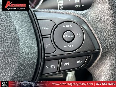 Used 2023 Toyota RAV4 LE AWD/4WD image 26
