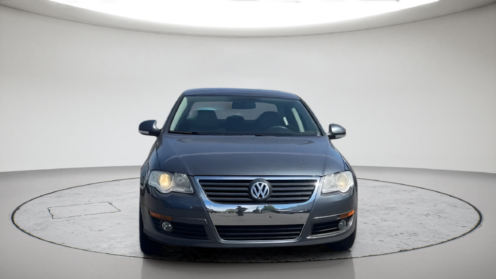 Used 2009 Volkswagen Passat Komfort FWD image 3