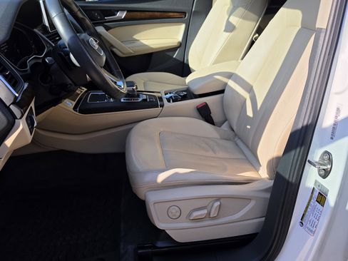 Used 2019 Audi Q5 2.0T Premium Plus w/ Premium Plus Package image 25