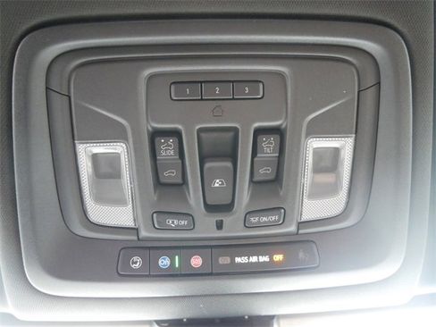 Used 2020 Chevrolet Silverado 3500 High Country w/ Z71 Off-Road Package image 20