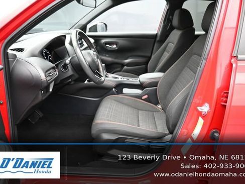 Used 2024 Honda HR-V Sport image 25