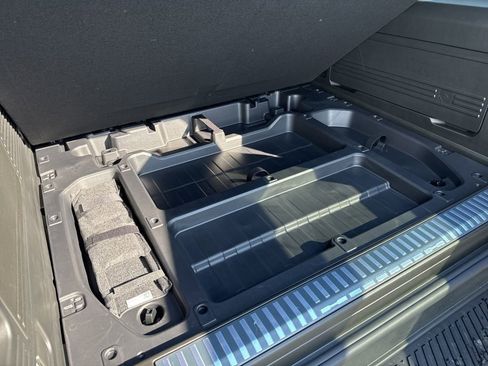 New 2025 GMC Hummer EV 3X w/ LPO, Sport Package image 52