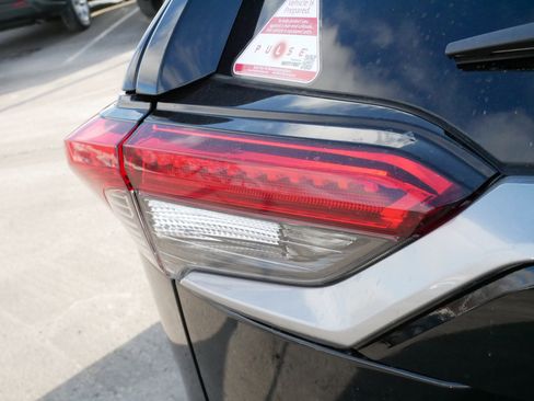 Certified 2022 Toyota RAV4 Limited image 17