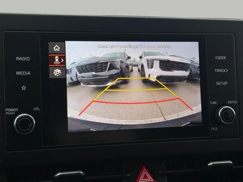 Certified 2025 Kia Sportage LX image 34