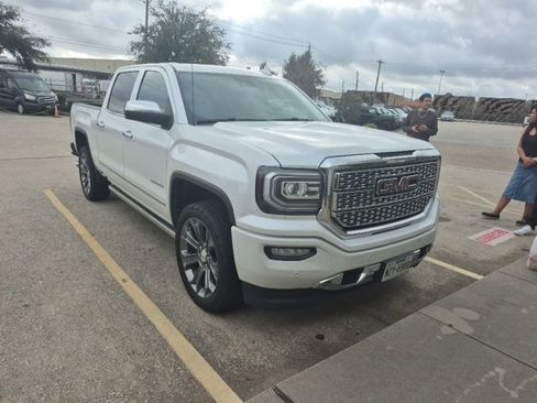 Used 2018 GMC Sierra 1500 Denali image 3