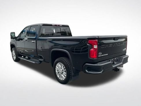 Used 2022 Chevrolet Silverado 2500 High Country AWD/4WD image 14