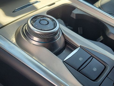 Used 2023 Ford Explorer Limited w/ Equipment Group 301A image 28