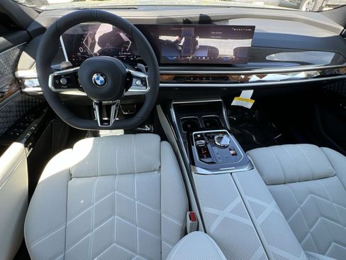 New 2026 BMW 760i xDrive w/ Executive Package AWD/4WD image 20