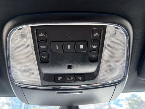 Used 2019 Jeep Grand Cherokee Limited X image 26