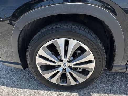 Used 2021 Subaru Ascent Limited AWD/4WD image 33