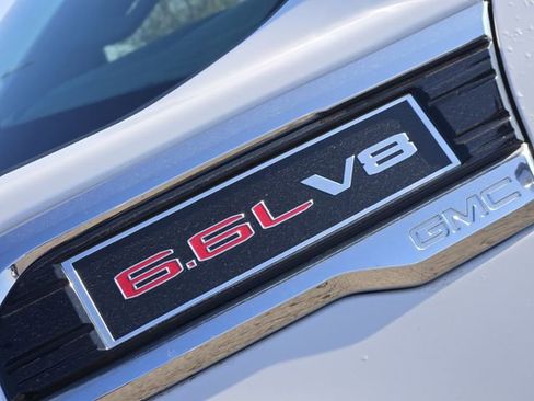 Used 2021 GMC Sierra 2500 4x4 Crew Cab w/ Convenience Package image 11