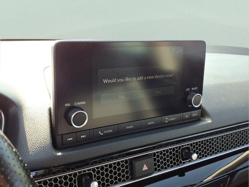 Used 2022 Honda Civic EX-L image 9