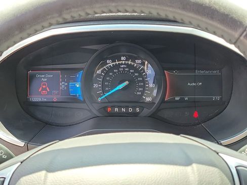 Used 2018 Ford Edge Titanium w/ Equipment Group 302A FWD image 29