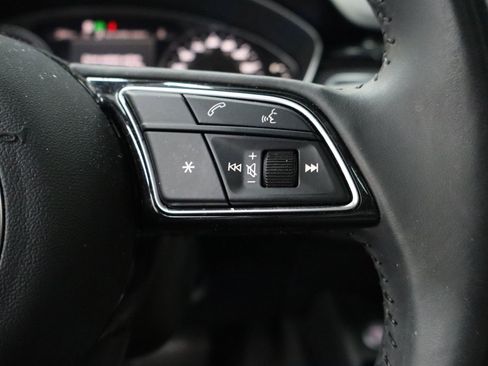 Used 2020 Audi A4 2.0T Premium w/ Convenience Package image 17