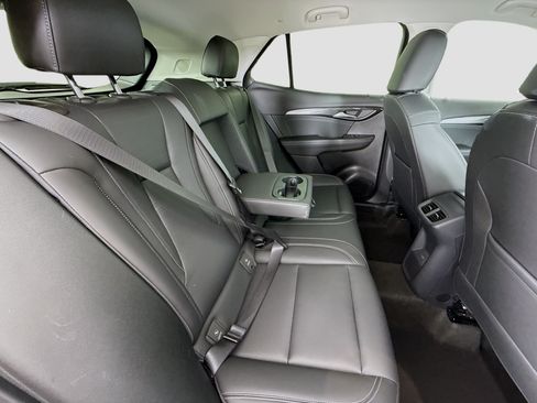 Used 2025 Buick Envision Preferred AWD/4WD image 28
