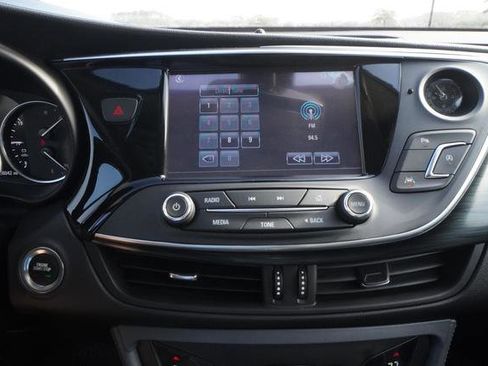 Used 2020 Buick Envision Premium w/ LPO, Road Trip Package image 21