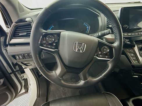 Used 2022 Honda Odyssey Elite image 11