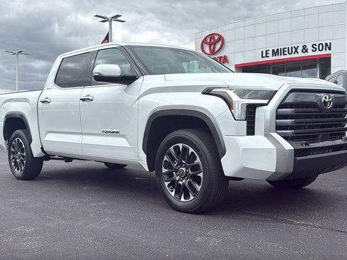 Used 2023 Toyota Tundra Limited w/ Power Package AWD/4WD image 1