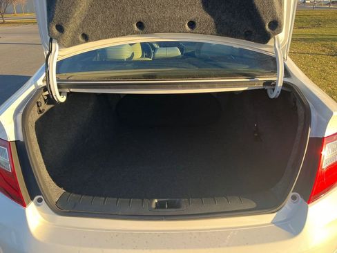 Used 2016 Honda Accord EX image 18