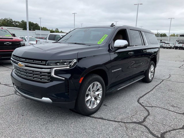 Used 2021 Chevrolet Suburban Premier w/ Premium Package AWD/4WD image 3