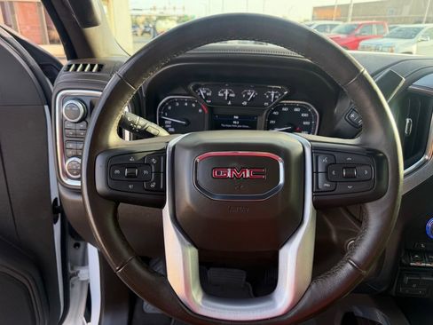 Used 2021 GMC Sierra 1500 SLT AWD/4WD image 33