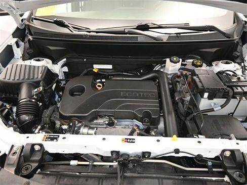 Used 2020 Chevrolet Equinox LT image 38