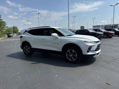 Used 2024 Chevrolet Blazer LT w/ Convenience Package FWD image 6