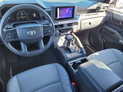 Certified 2025 Toyota Tacoma SR5 image 8