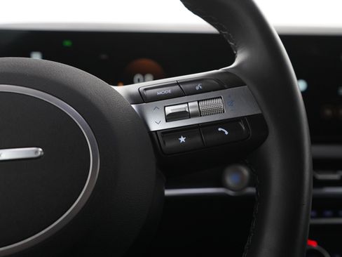 Certified 2025 Hyundai Santa Cruz XRT AWD/4WD image 26