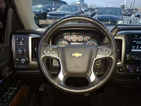 Used 2017 Chevrolet Silverado 1500 LTZ image 23