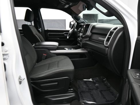 Used 2020 RAM 1500 Big Horn RWD image 39