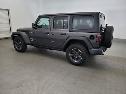 Used 2018 Jeep Wrangler Unlimited Sport S AWD/4WD image 3