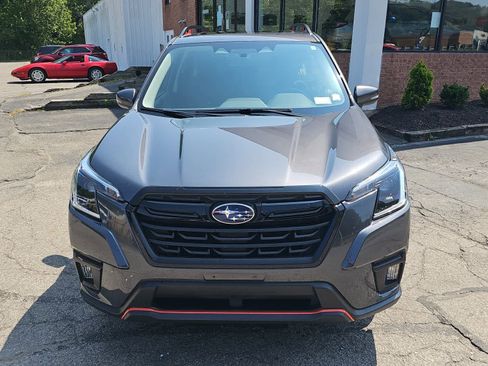 Used 2022 Subaru Forester Sport image 2