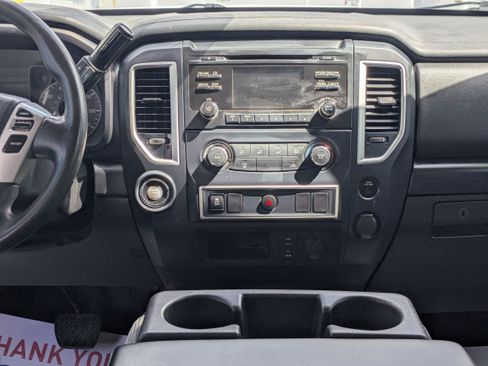 Used 2018 Nissan Titan S w/ S Utility Package RWD image 20