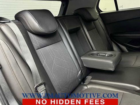 Used 2021 Chevrolet Trax LT w/ Driver Confidence Package image 18