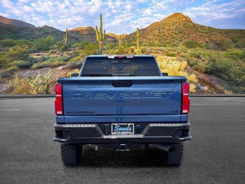 Used 2025 Chevrolet Silverado 2500 LTZ w/ Trail Boss Package AWD/4WD image 6