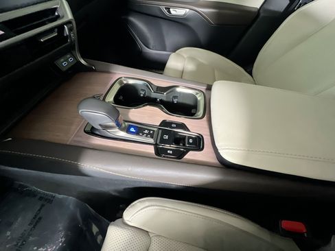 Used 2024 Lexus RX 350 FWD w/ Convenience Package image 25