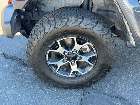 Used 2021 Jeep Wrangler Unlimited Rubicon AWD/4WD image 12