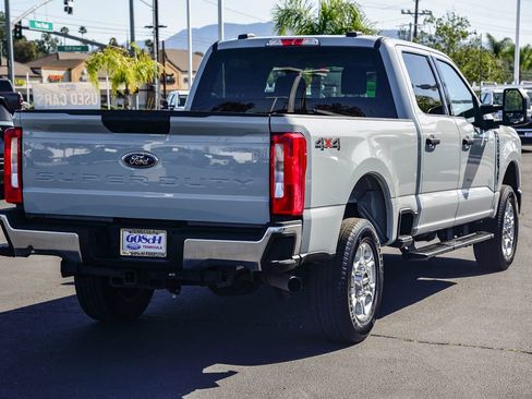 Used 2025 Ford F250 XLT image 4