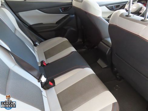 Used 2019 Subaru Crosstrek 2.0i Premium w/ Moonroof Package AWD/4WD image 24