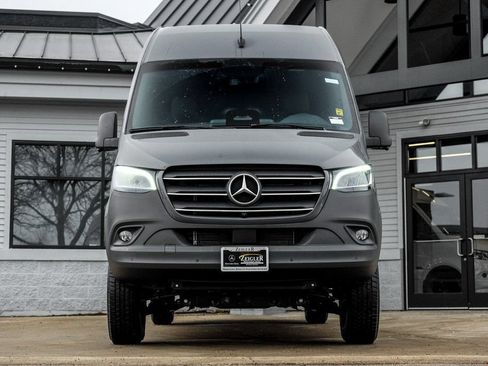 Used 2026 Mercedes-Benz Sprinter 2500 image 5